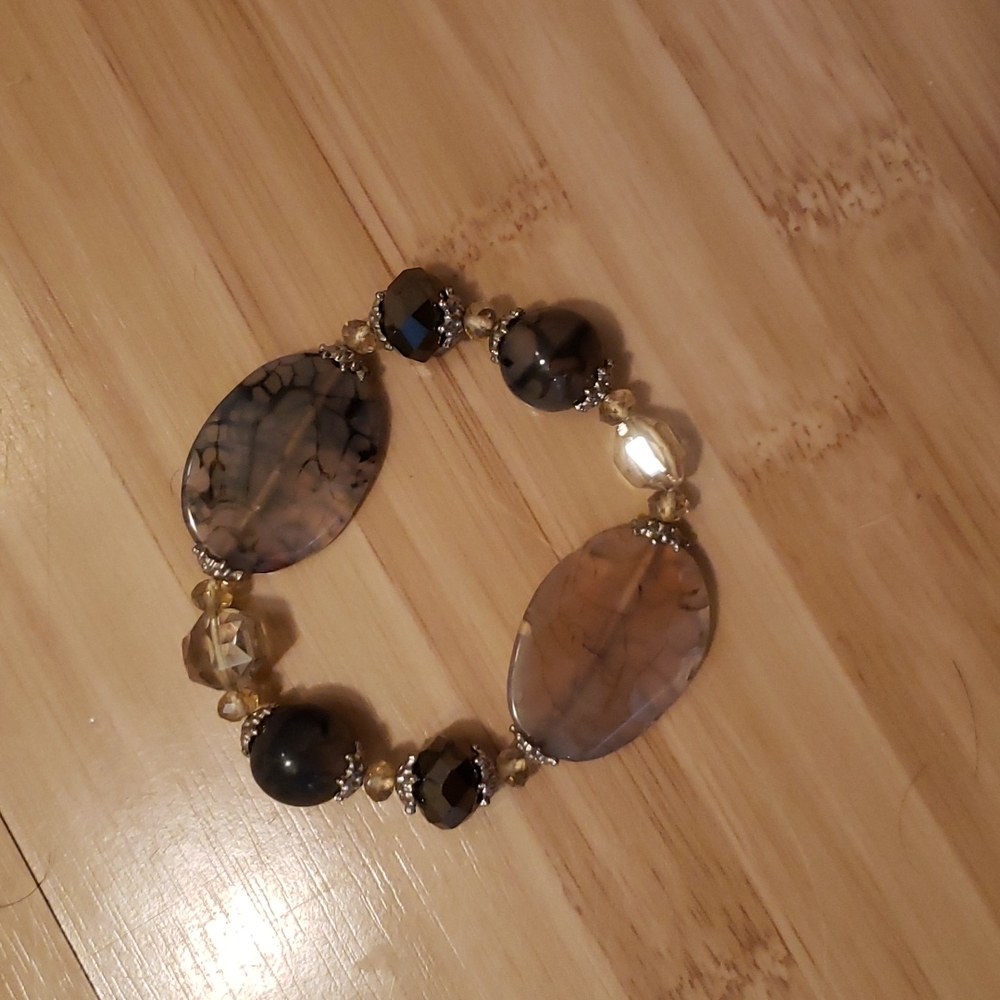 Beaded bracelet